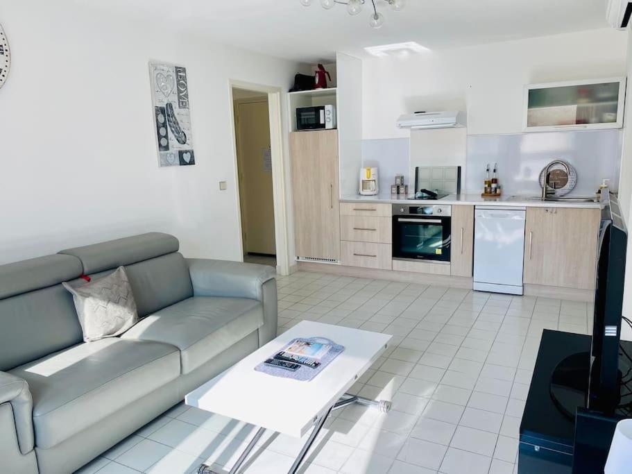 "Beausoleil" T2 Lumineux, Parking, Clim, Wifi Lägenhet Sète Exteriör bild